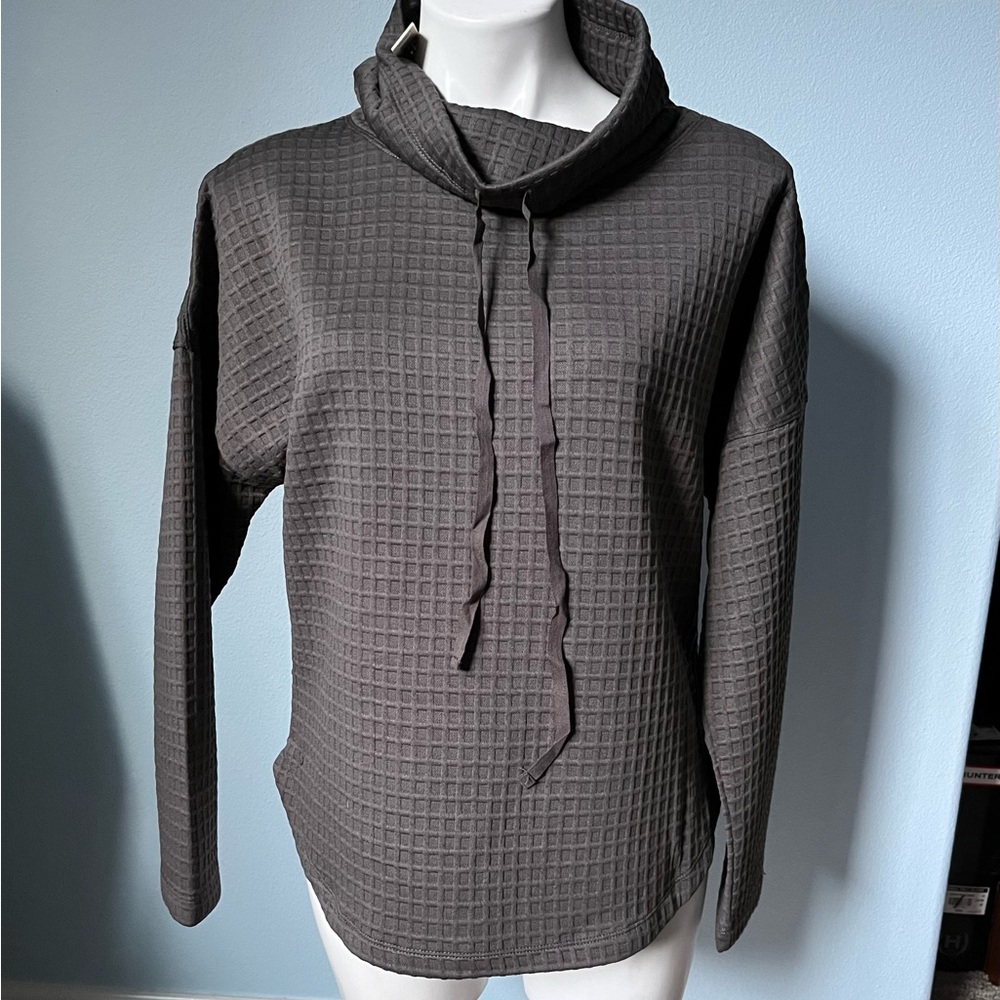 Women’s Brand New Nordstrom Max Studio Gray Waffle Knit Long Sleeve Shirt Small